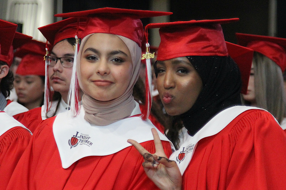 240524-red-deer-high-school-graduates