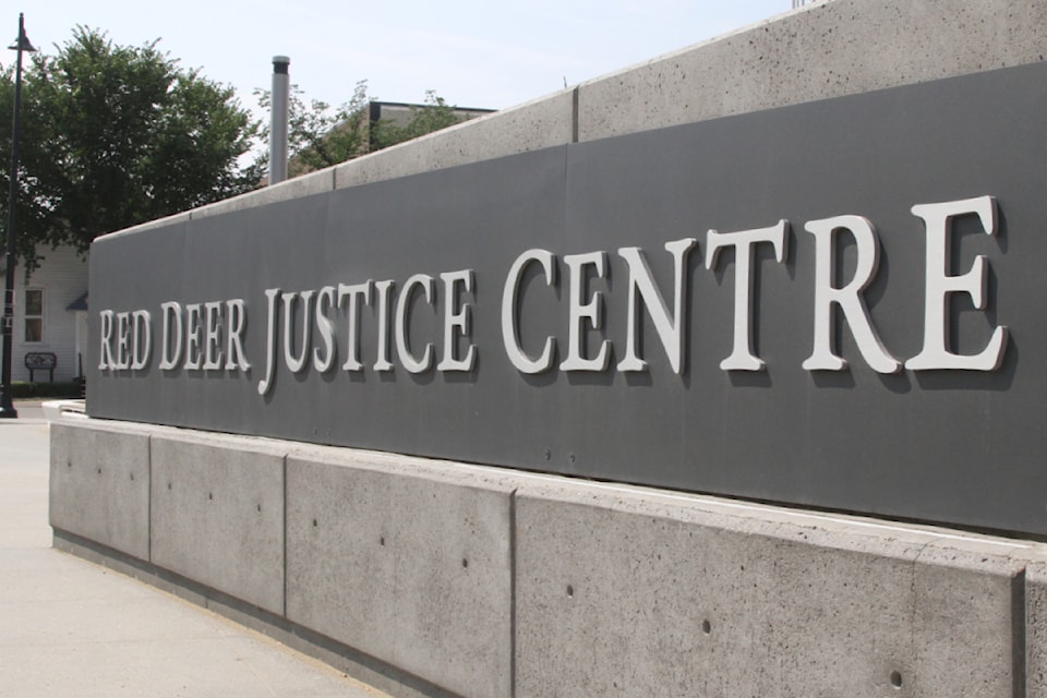 241113-rda-red-deer-justice-centre