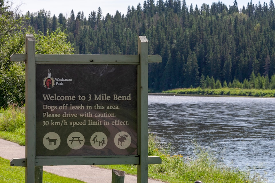 three-mile-bend