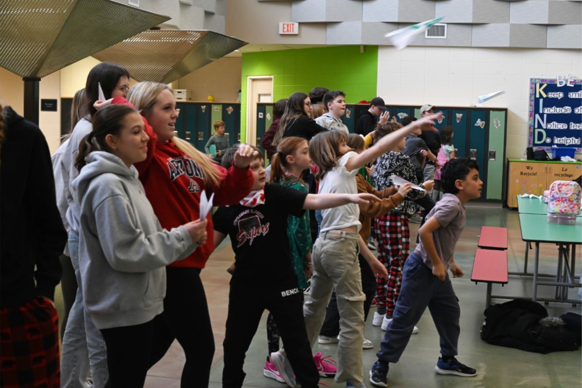 Mentorship program expands in Sylvan Lake schools