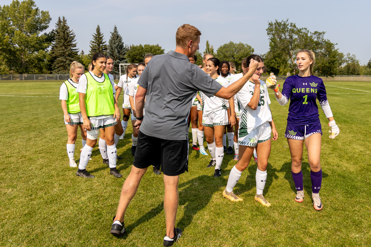 RDP Queens soccer extend win streak to three Red Deer Advocate