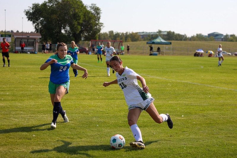 queens-soccer