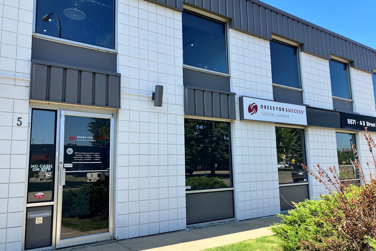Government grant to help Dress for Success Central Alberta launch career hub