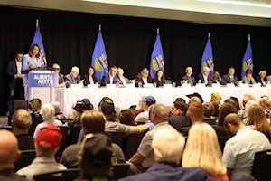 Many call for separation vote at Alberta Next panel town hall in Red Deer