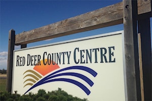 Red Deer County council approves expense account increase