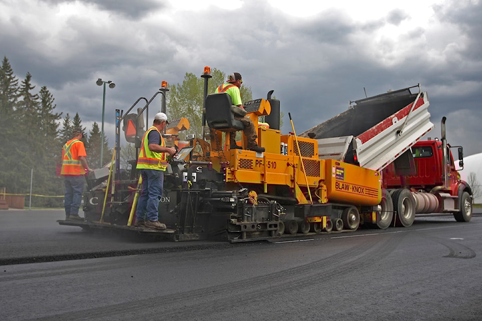 paving