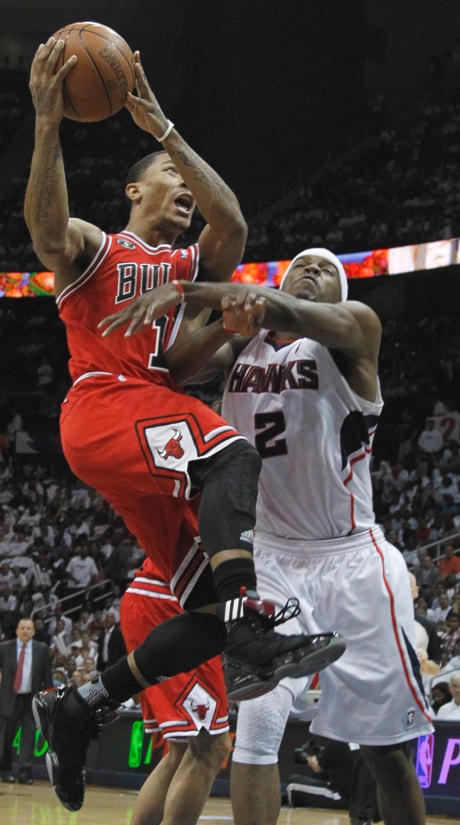 Bulls Hawks Basketball