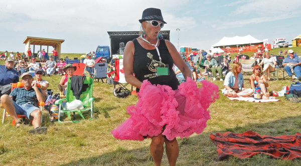 Festival Dancer 110814jer