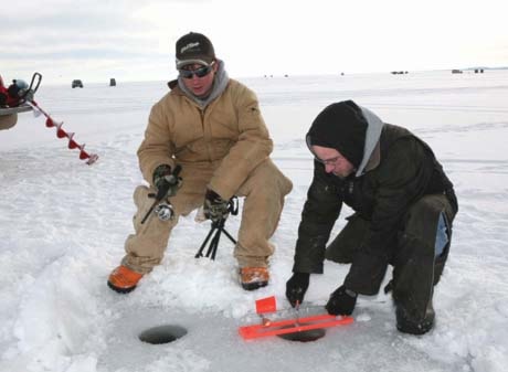A02-Local-Ice-Fishing
