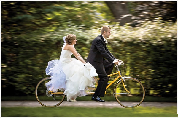 B01-bride-on-a-bike