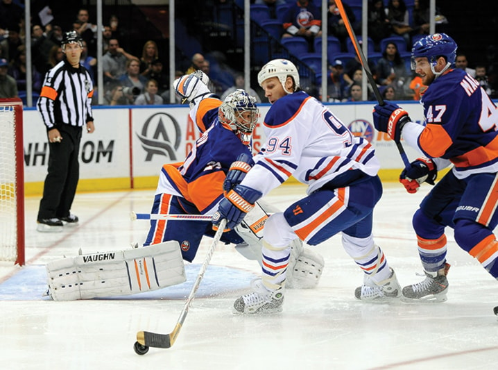 Evgeni Nabokov, Ryan Smyth, Andrew MacDonald