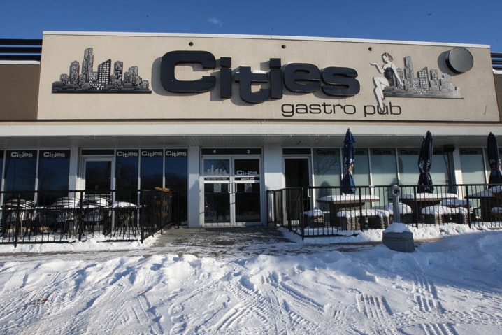 C05-Cities-Gastro-pub
