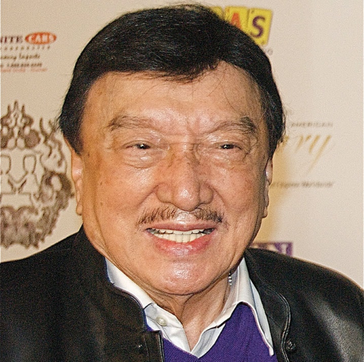 C05-Entertainment-Dolphy