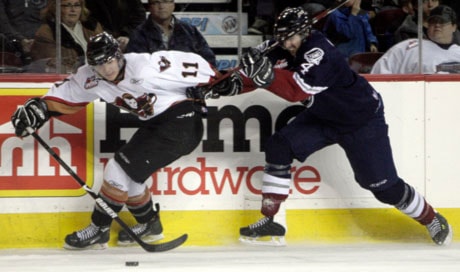 WHL Hurricanes Hitmen 20090403