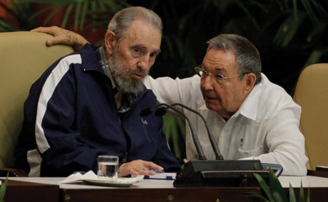 Raul Castro, Fidel Castro