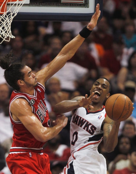 Bulls Hawks Basketball TOPIX