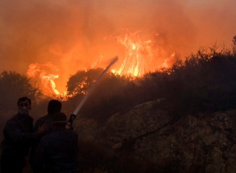 APTOPIX Mideast Israel Palestinians Fire