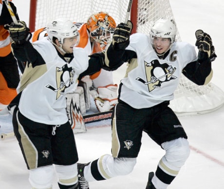 Chris Kunitz, Sidney Crosby