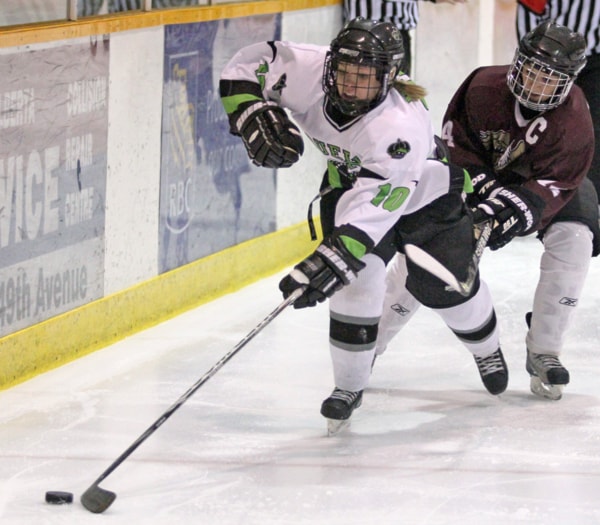 RDCQueenshockey1010512jeff_20120105184807