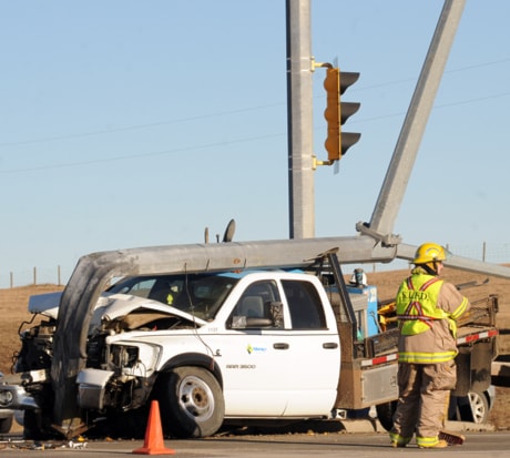 Traffic Light accident 231109jer