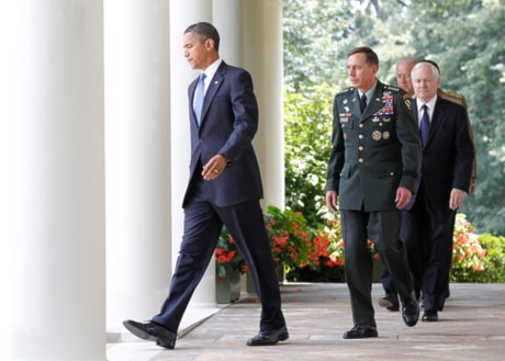 Barack Obama, David Petraeus, Robert Gates, Joe Biden