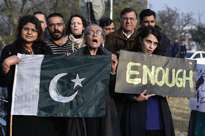 Pakistan mourns Taliban campus attack victims with defiance