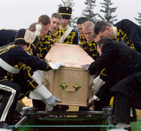 UK Coffin Mystery 20091115