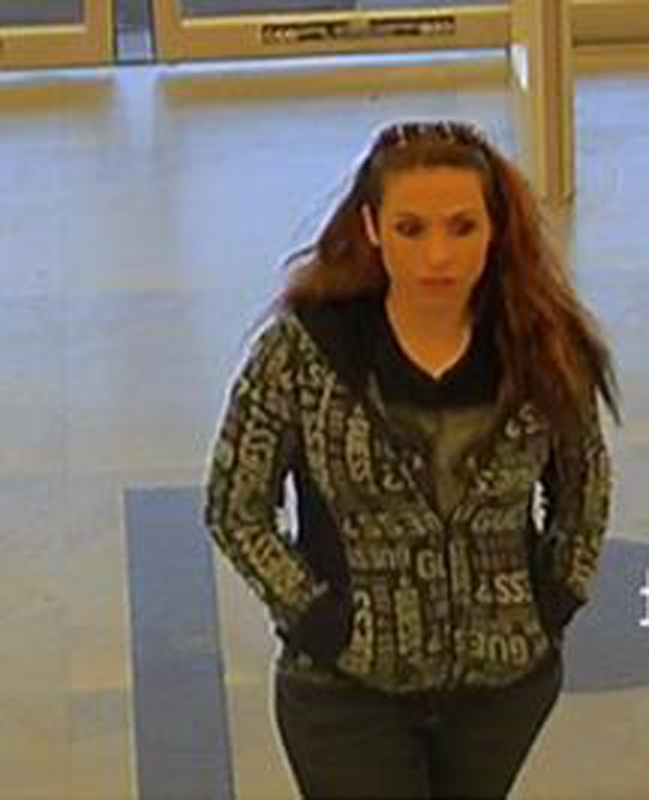 Pair take off in waiting vehicle with snowboards stolen in Red Deer