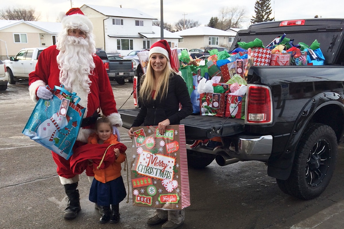 Christmas came early for seniors at the Hospital Red Deer