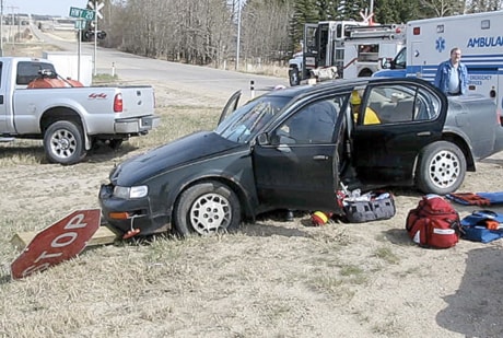 Rimbey_crash_car