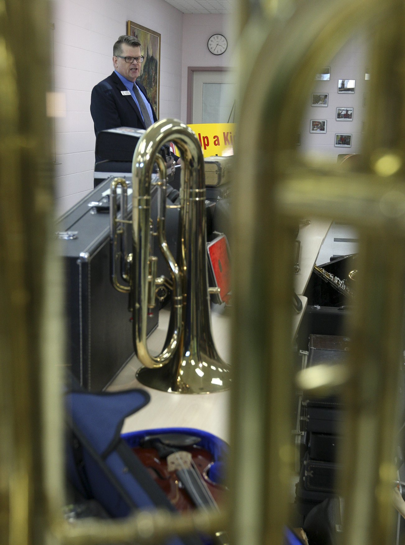 Donations put musical instruments in students’ hands Red Deer Advocate