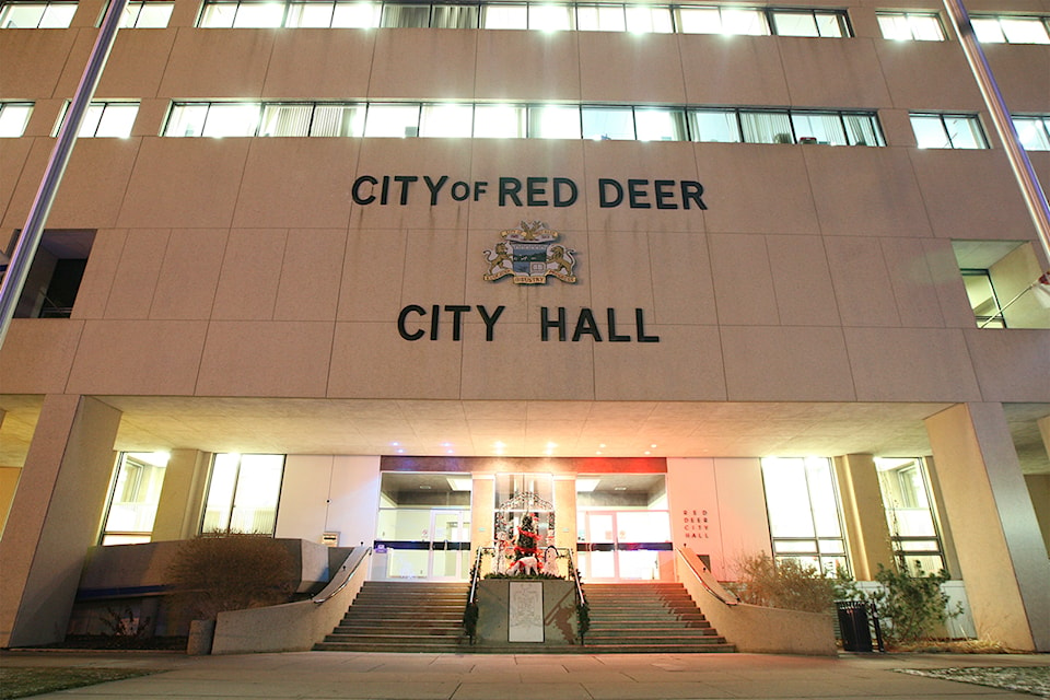 web1_City-Hall