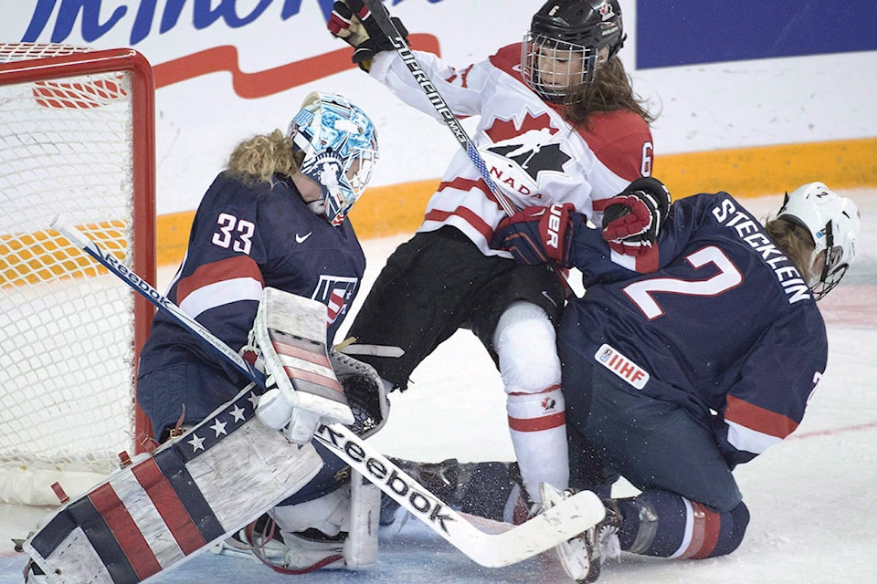 web1_170331-RDA-Canada-womens-hockey-for-web