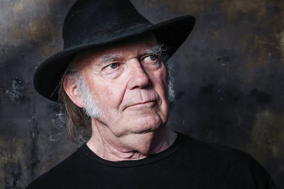 web1_170422-RDA-BUS-Neil-Young