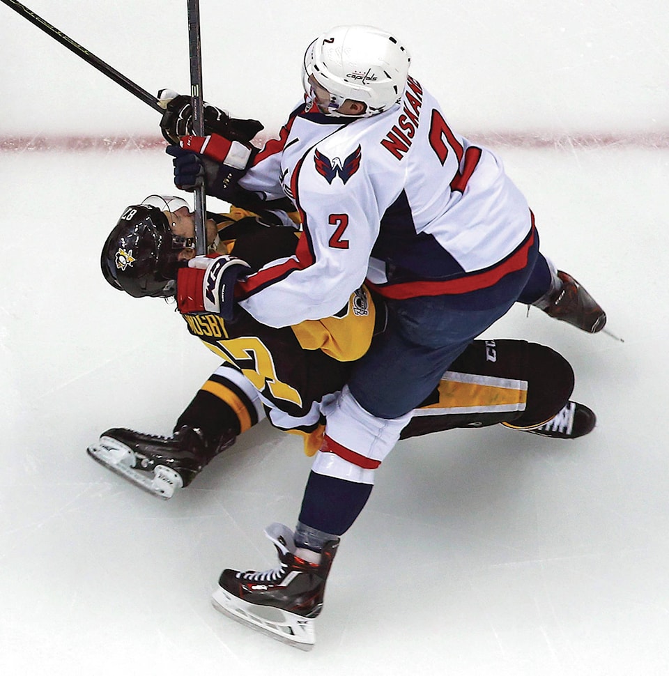 web1_170503-RDA-Sports-Crosby-concussion