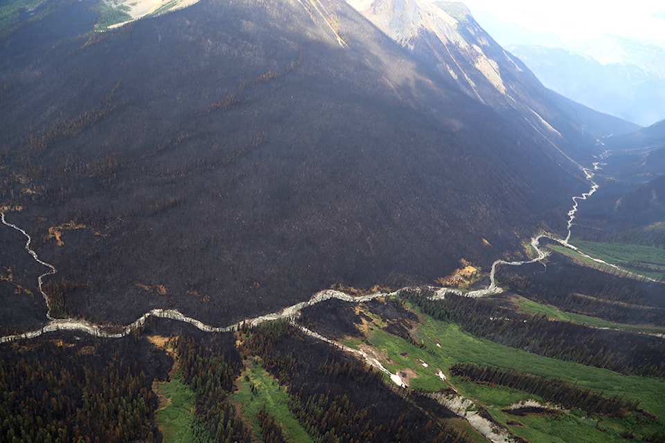 7817896_web1_July-23---a---Parks-Canada---Aerial-view-of-Verdant-Creek-wildfire