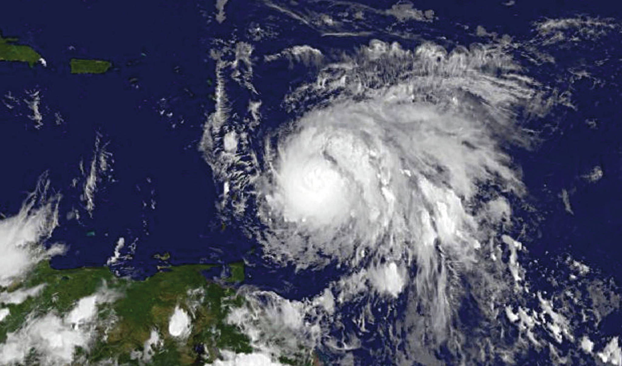 8561175_web1_170919-RDA-World-Hurricane-Maria-PIC