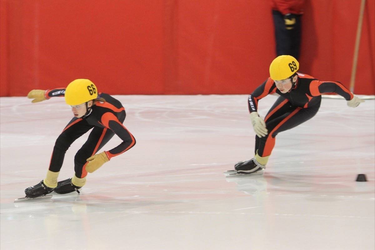 WATCH Provincial speed skating meet a blast for Red Deer club Red Deer Advocate