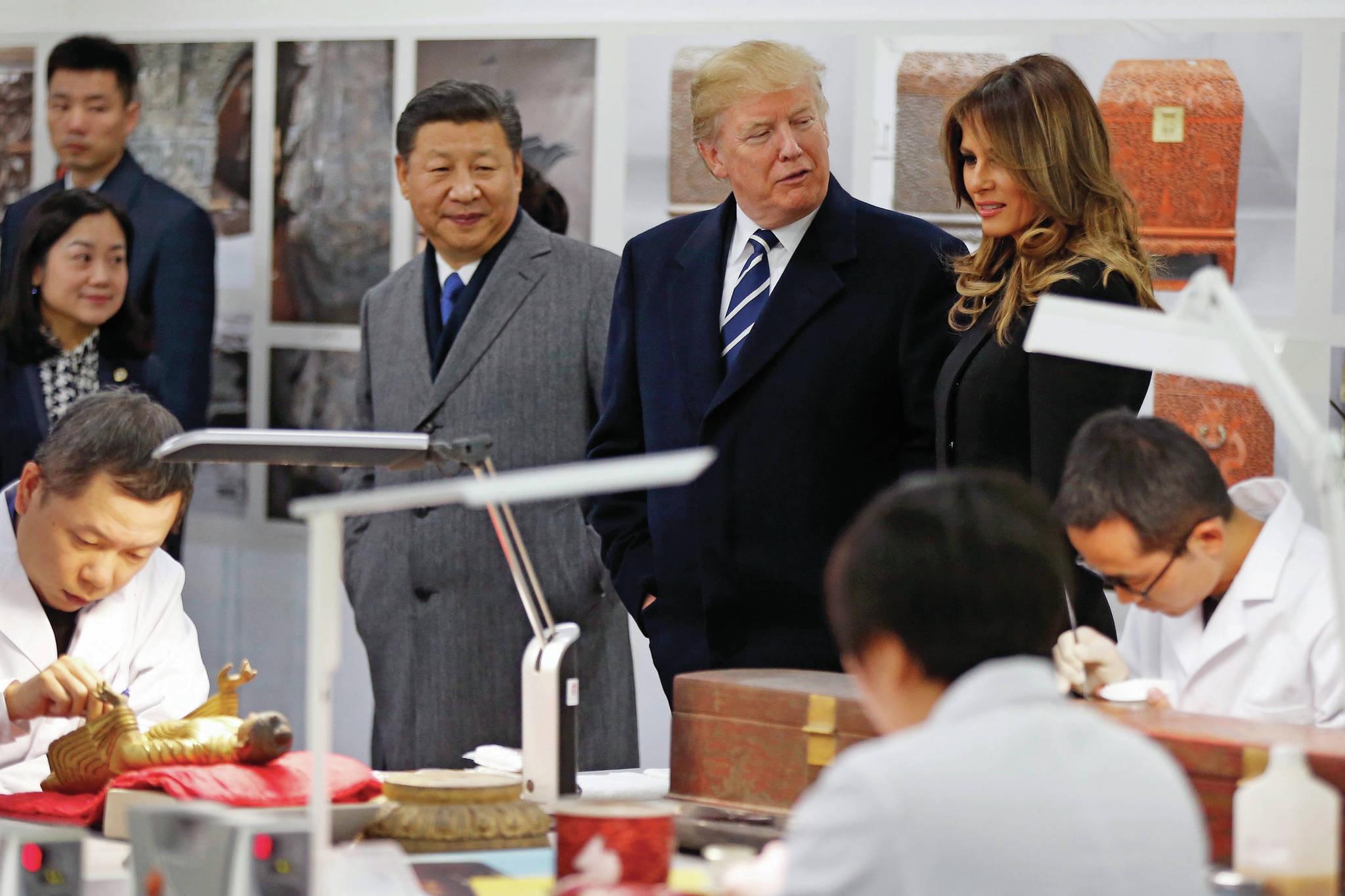 9302874_web1_171109-RDA-World-Trump-China-PIC