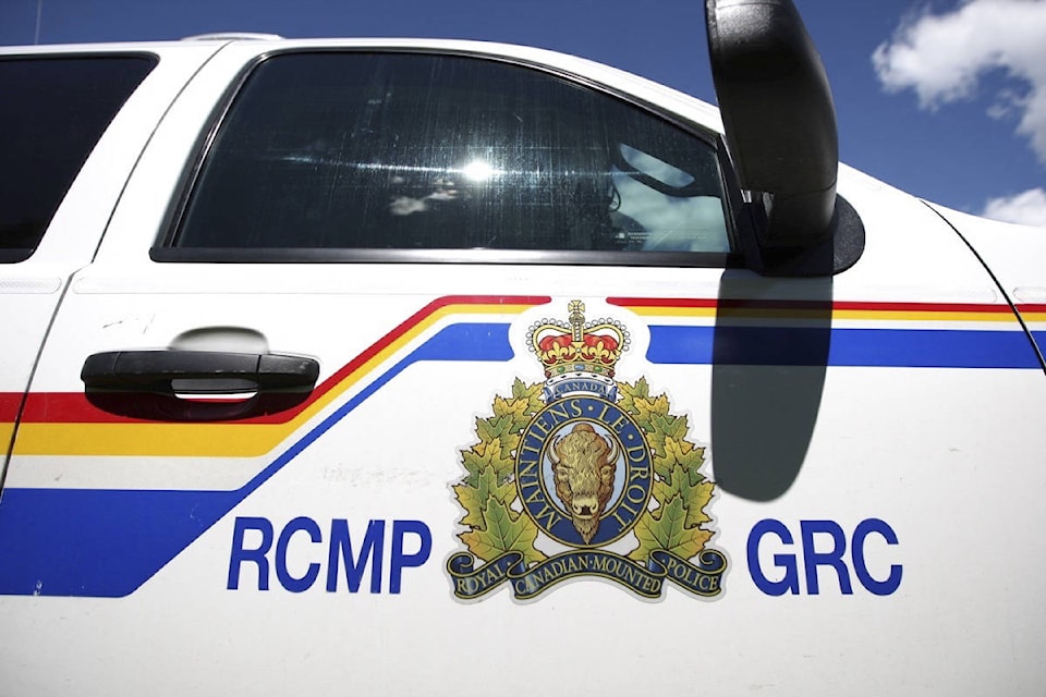 9662172_web1_170616-RDA-RCMP-File-Cruiser-logo4023