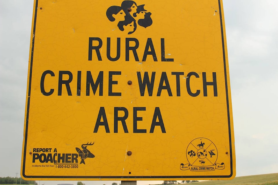 10407159_web1_web-road-sign-crime-watch-a