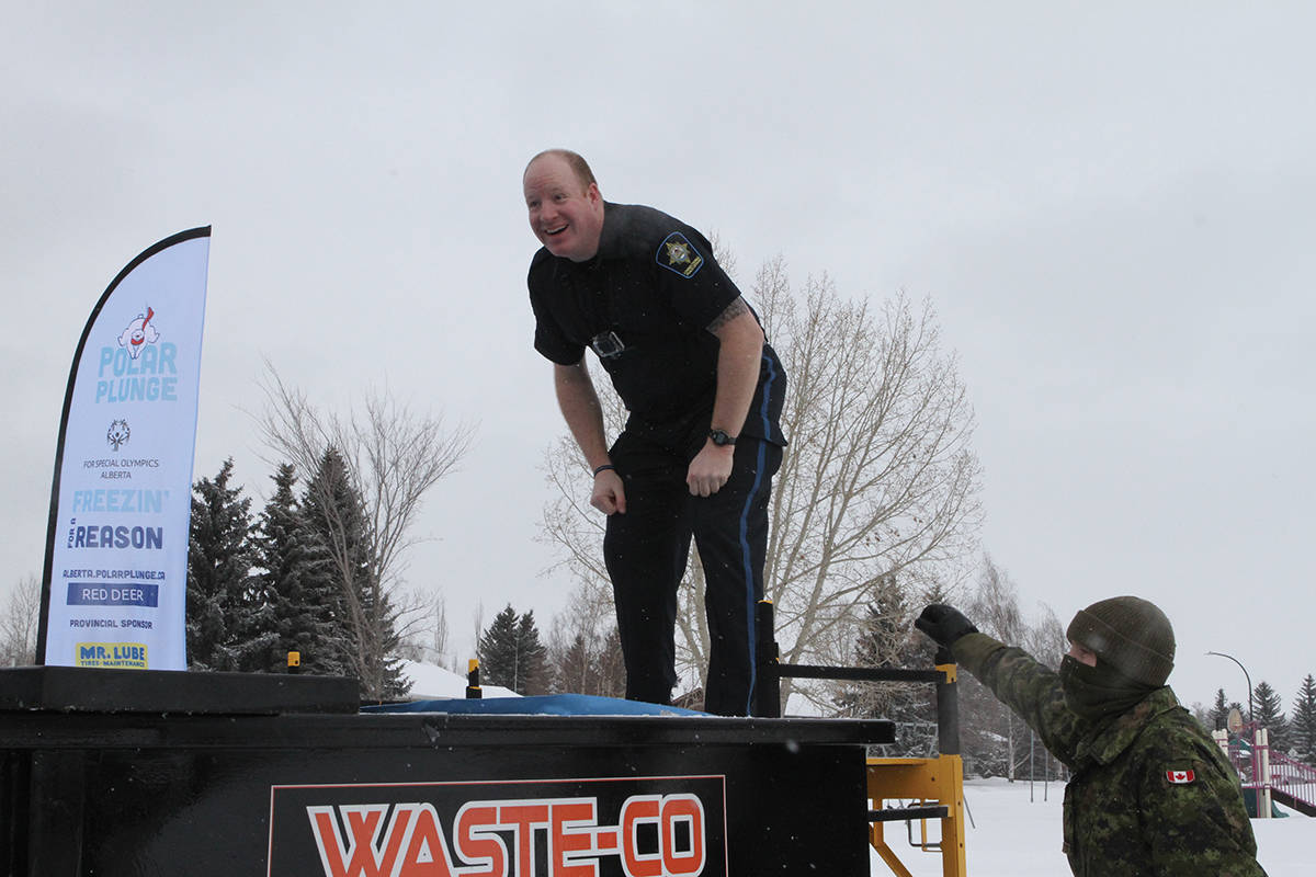 10470129_web1_180206-RDA-Polar-plunge-1-for-web