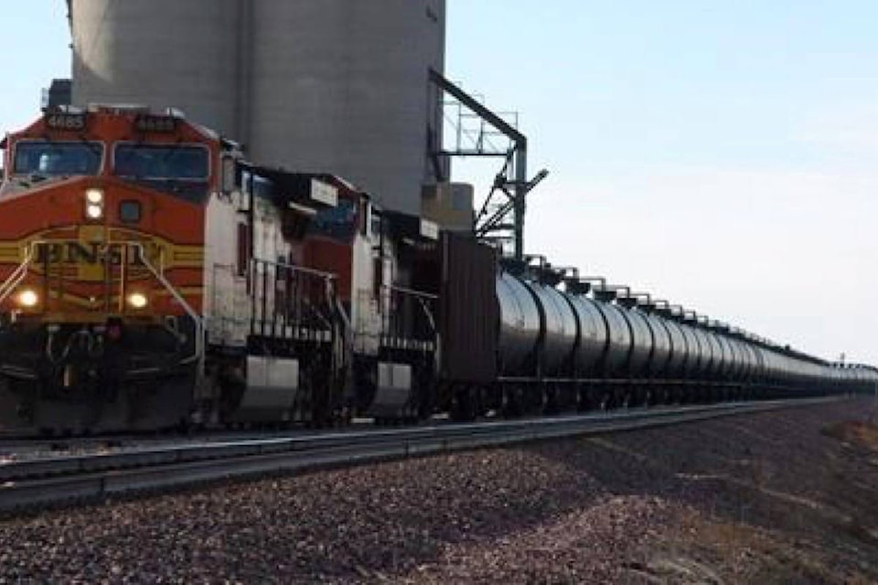 10873277_web1_180305-RDA-IEA-says-crude-by-rail-shipments-to-more-than-double-to-390000-barrels-a-day_1