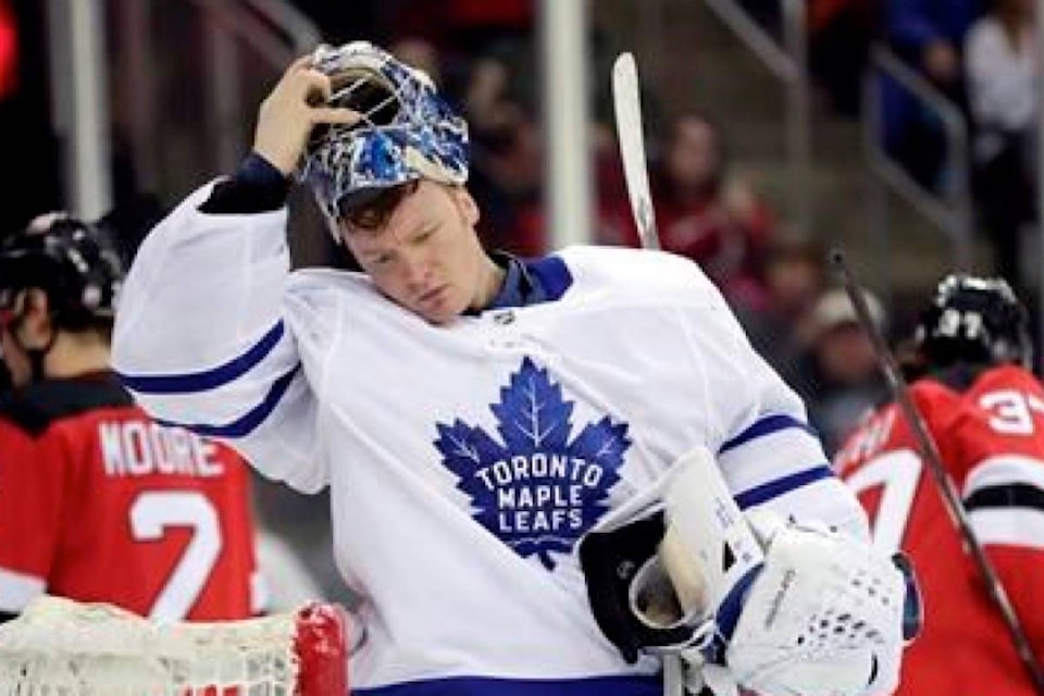 11406138_web1_180411-RDA-Leafs-Frederik-Andersen-working-out-the-small-things-in-preparation-for-Bruins_1