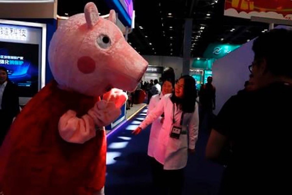 11708043_web1_180502-RDA-Peppa-Pig-wins-street-cred-attracts-censors-in-China_1