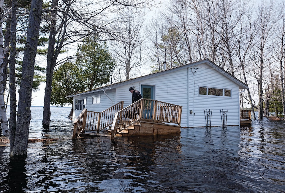 11743387_web1_180503-RDA-Canada-New-Brunswick-Floods-PIC