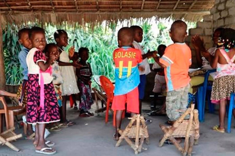 12259223_web1_180611-RDA-Crucial-test-of-Ebola-vaccine-raises-hopes-doubts-in-Congo_1