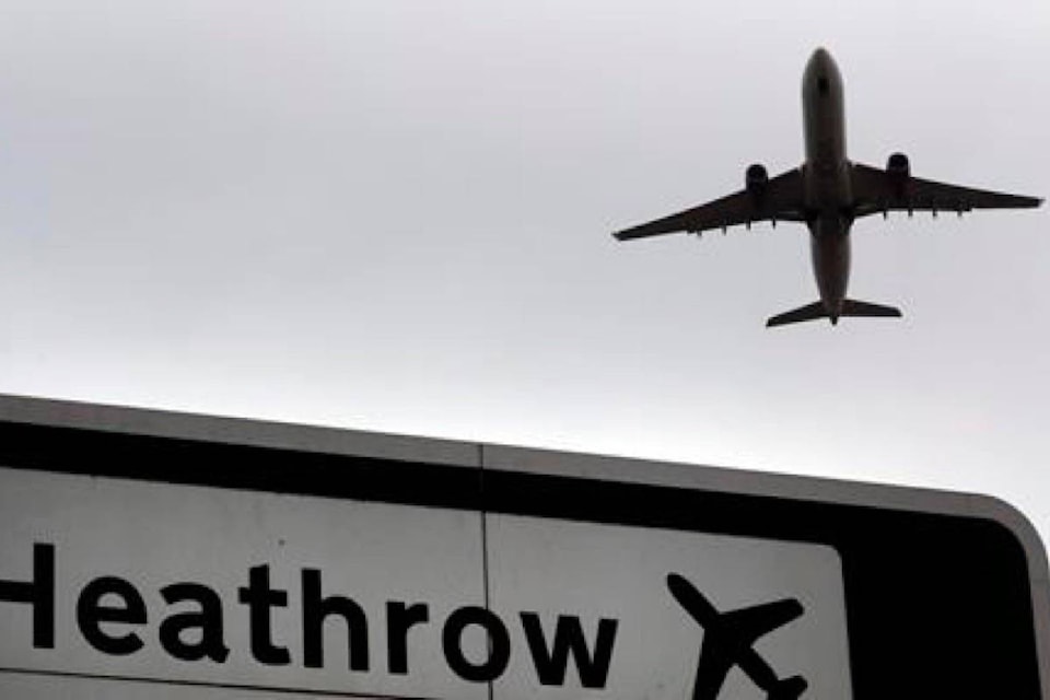 12456452_web1_180625-RDA-UK-lawmakers-set-to-decide-on-Heathrow-expansion_1