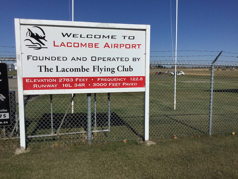 12689819_web1_Lacombe-Airport-sign