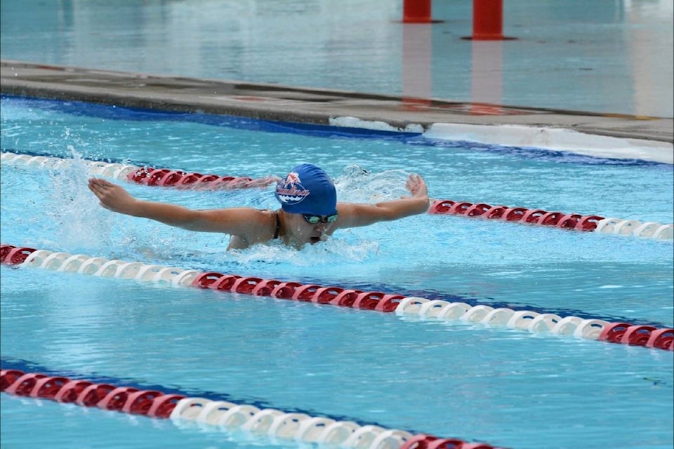 14173689_web1_170612-RDA-M-swimming1